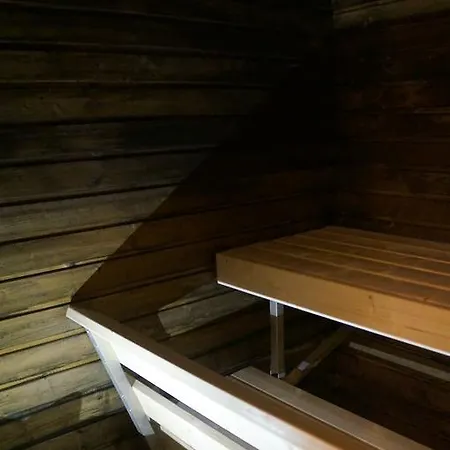 Kappelinrannan Asunnot بارجاس